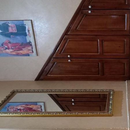 L'Art Chez Omar Apartment Azrou Exterior photo